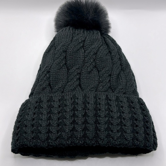 BLACK Cable Knit Beanie with Faux Fur Pom pom - Picture 7 of 7